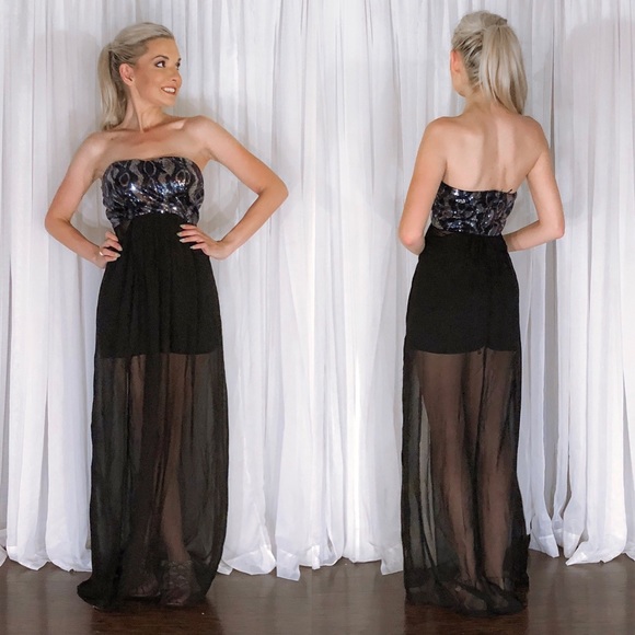 Marineblu Dresses & Skirts - Sequin Illusion Boho Maxi Dress